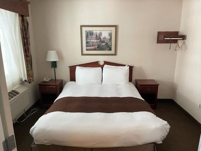 River Hills Hotel- Mankato Extérieur photo